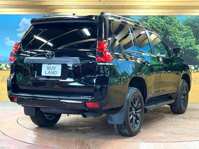TOYOTA LANDCRUISER PRADO 2023 Image 31