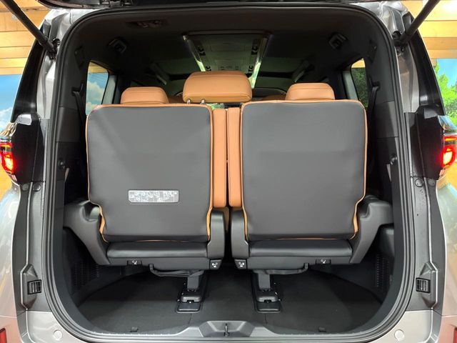 TOYOTA VELLFIRE  HYBRID 2026 Image 31