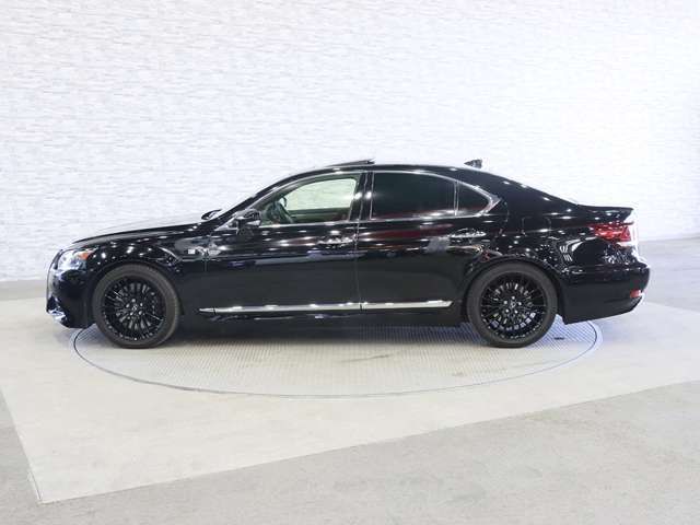 TOYOTA LEXUS LS460 2015 Image 31