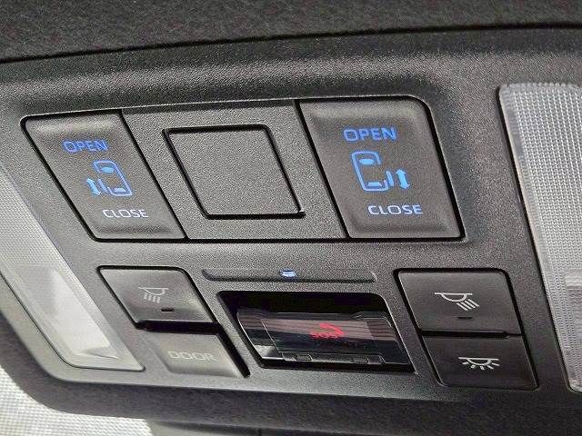 TOYOTA NOAH HYBRID 2023 Image 31