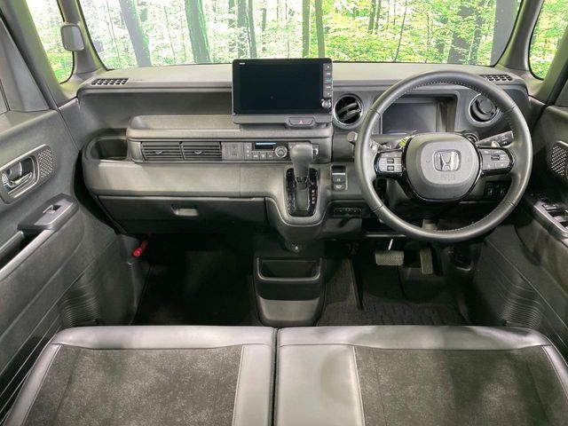 HONDA N BOX CUSTOM 2024 Image 31