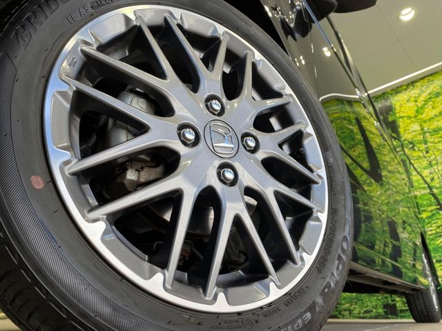 HONDA N BOX CUSTOM 2024 Image 31