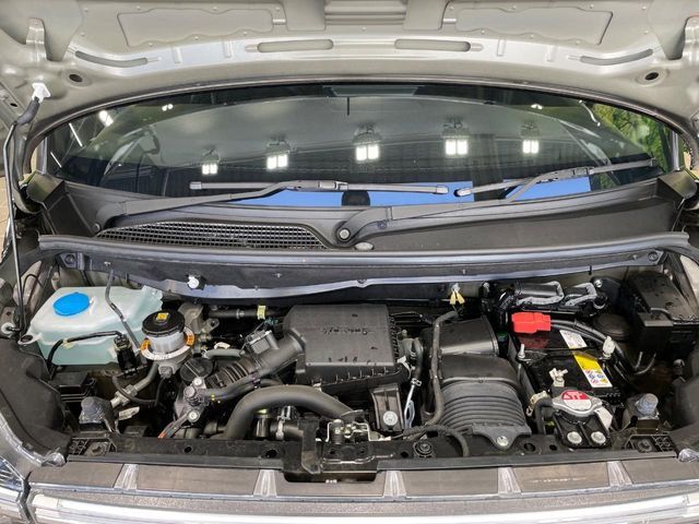 HONDA N BOX CUSTOM 2024 Image 31