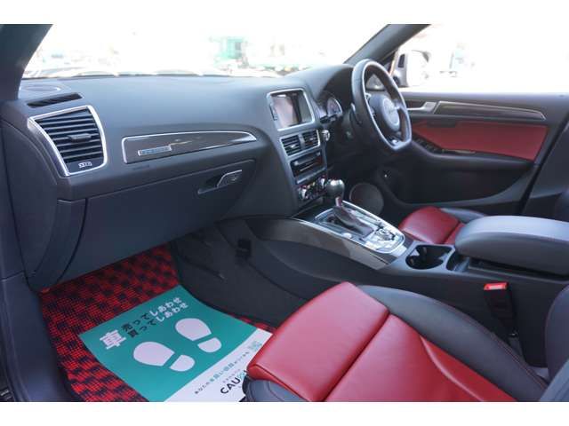 AUDI SQ5 2014 Image 31