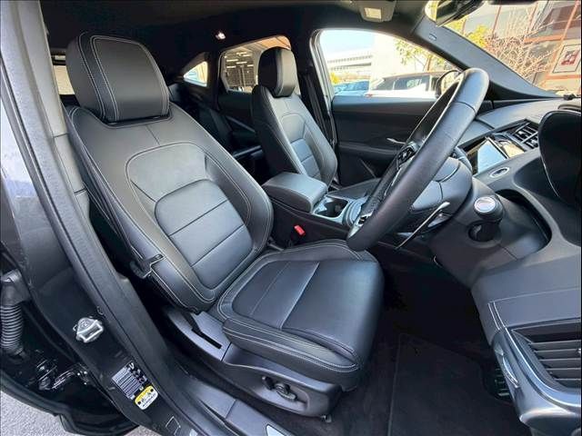 JAGUAR E-PACE 2024 Image 31