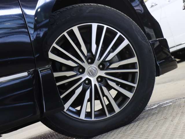 NISSAN ELGRAND 2014 Image 31