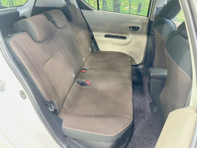 TOYOTA AQUA 2012 Image 31