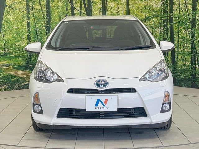 TOYOTA AQUA 2012 Image 31