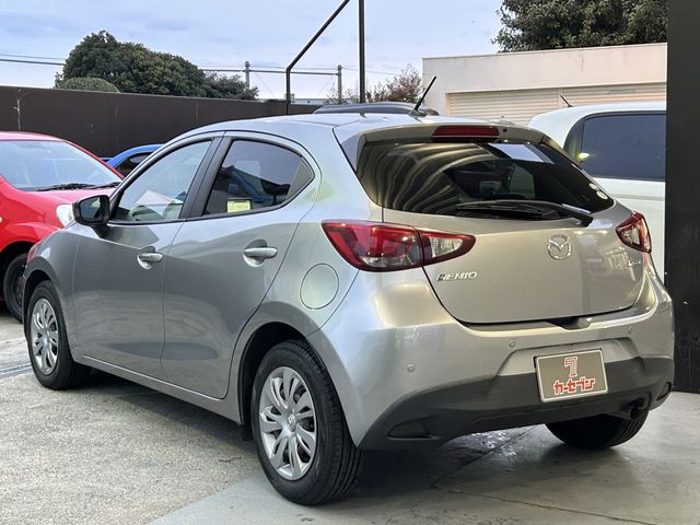 MAZDA DEMIO 2016 Image 31