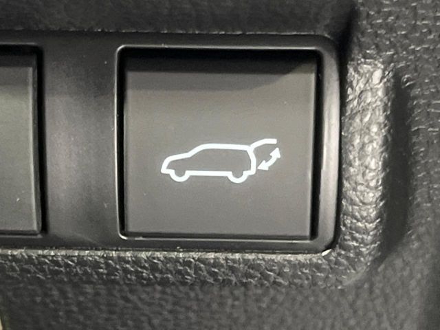 TOYOTA COROLLA CROSS HYBRID 2024 Image 31