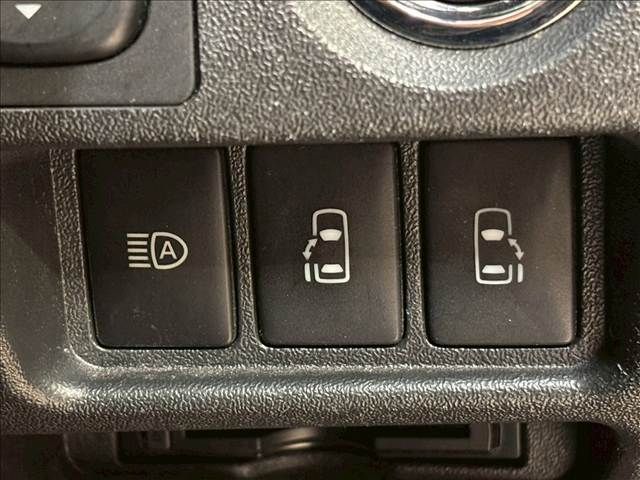 TOYOTA HIACE VAN 2WD 2020 Image 31