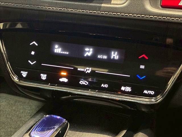 HONDA VEZEL HYBRID 2015 Image 31