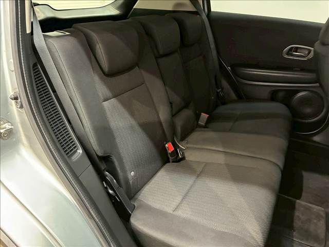 HONDA VEZEL HYBRID 2015 Image 31