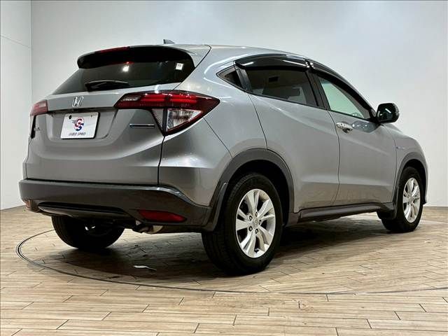 HONDA VEZEL HYBRID 2015 Image 31