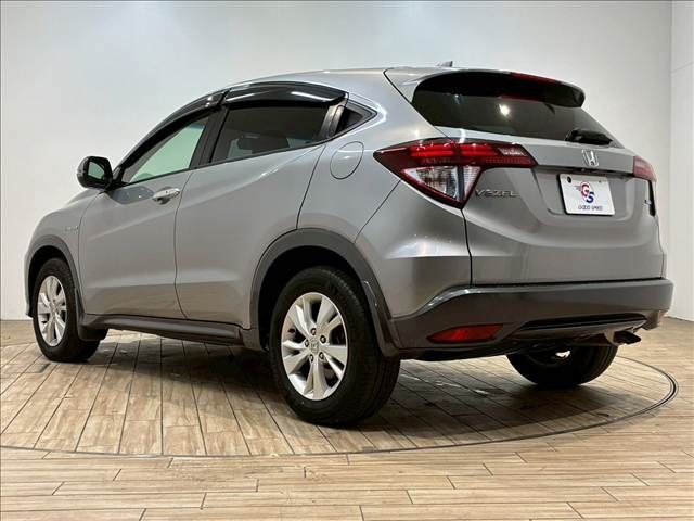 HONDA VEZEL HYBRID 2015 Image 31