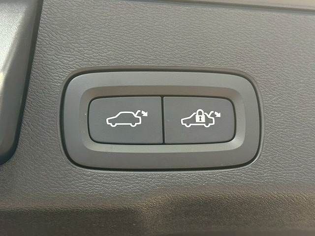 VOLVO XC60 2021 Image 31