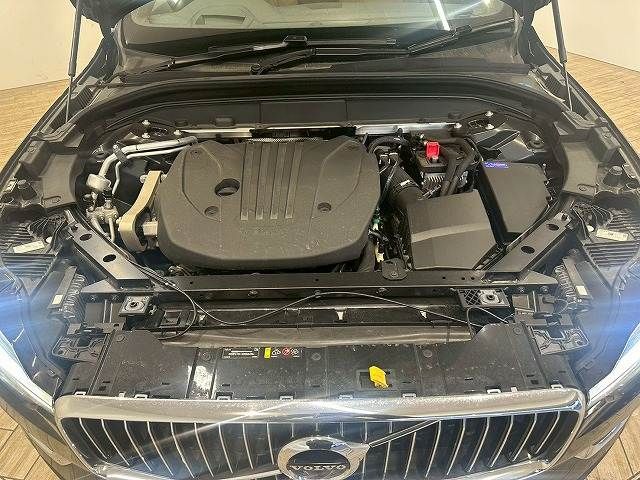 VOLVO XC60 2021 Image 31