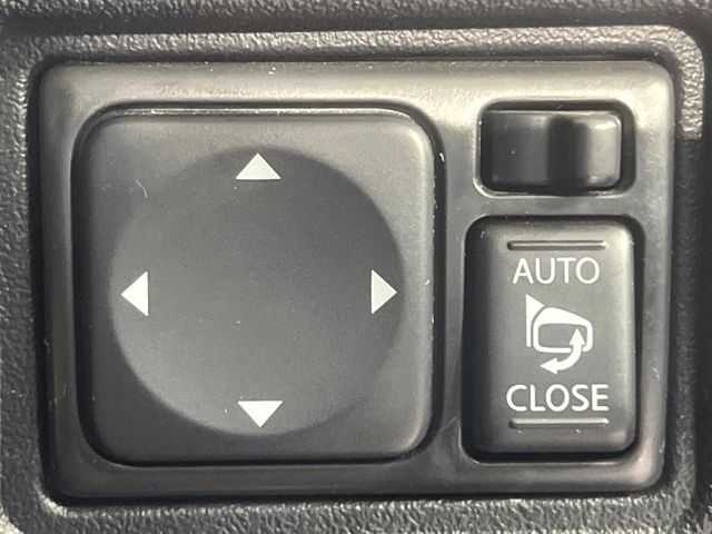 NISSAN MARCH 2012 Image 31