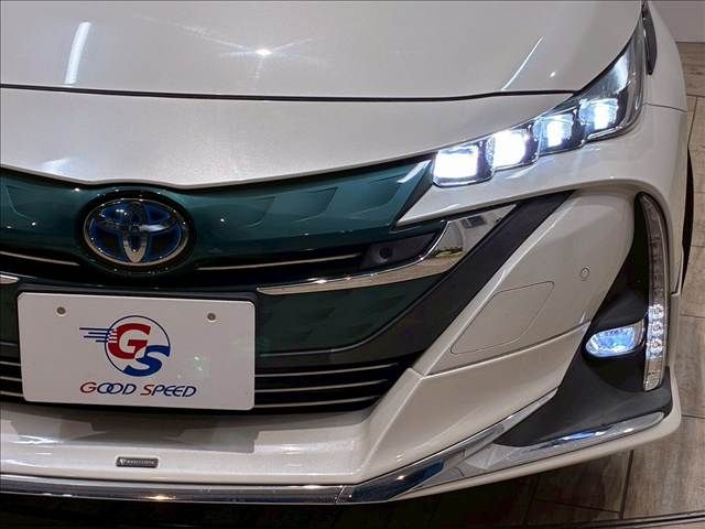 TOYOTA PRIUS PHV 2017 Image 31