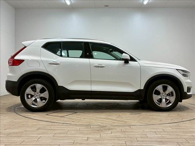 VOLVO XC40 2019 Image 31
