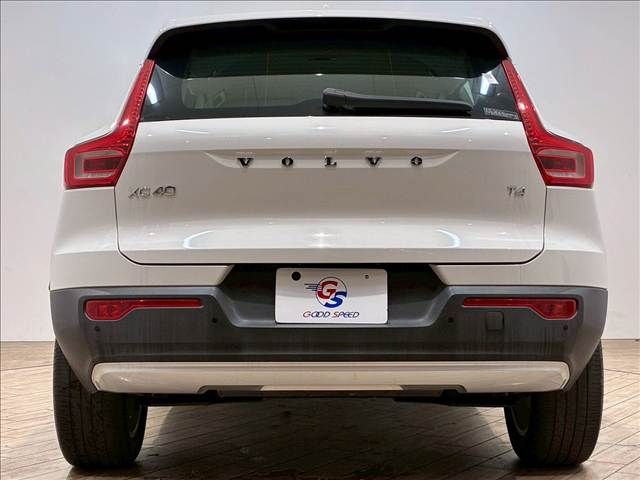 VOLVO XC40 2019 Image 31