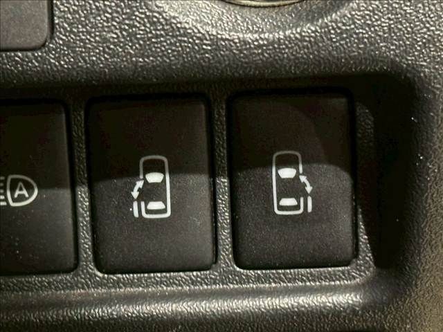 TOYOTA HIACE VAN 2WD 2019 Image 31