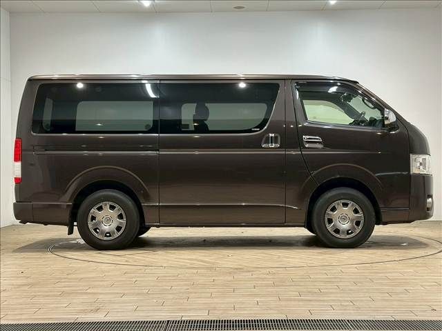 TOYOTA HIACE VAN 2WD 2019 Image 31