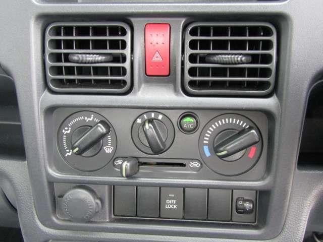 MITSUBISHI MINICAB TRUCK 4WD 2020 Image 31