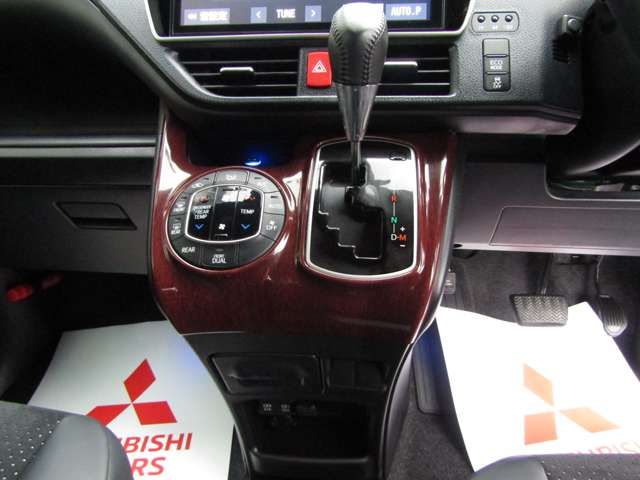 TOYOTA VOXY 2020 Image 31