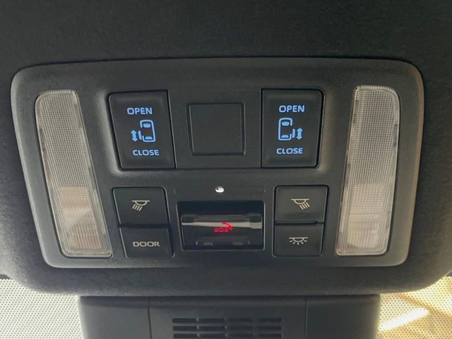 TOYOTA NOAH HYBRID 2022 Image 31