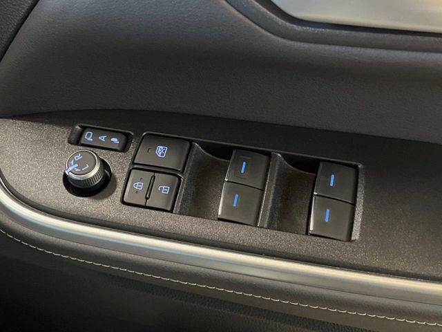 TOYOTA NOAH HYBRID 2022 Image 31