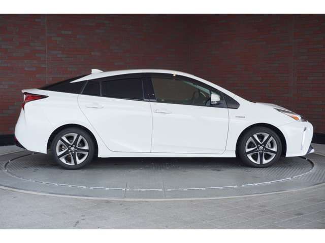 TOYOTA PRIUS 2020 Image 31