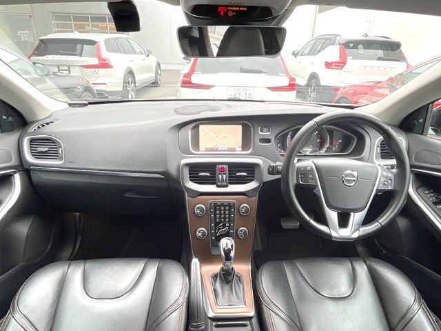 VOLVO V40 CROSS COUN 2017 Image 31