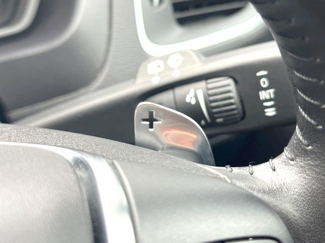 VOLVO V40 CROSS COUN 2017 Image 31