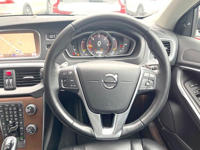 VOLVO V40 CROSS COUN 2017 Image 31