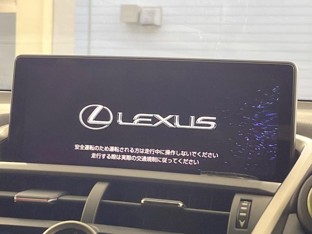 TOYOTA LEXUS NX300H AWD 2019 Image 31