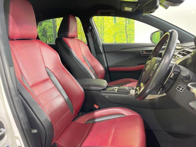 TOYOTA LEXUS NX300H AWD 2019 Image 31