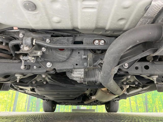 TOYOTA LEXUS NX300H AWD 2019 Image 31