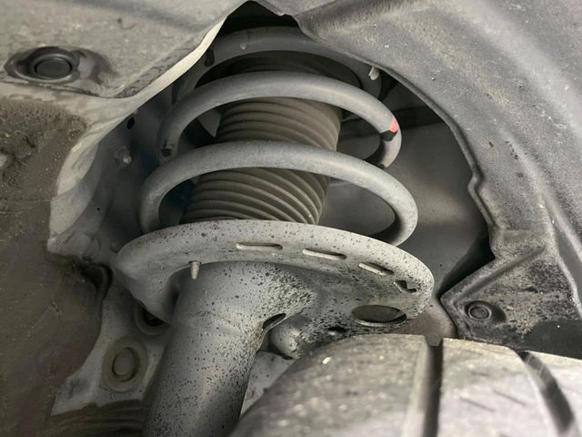 TOYOTA LEXUS NX300H AWD 2019 Image 31