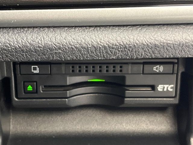 TOYOTA CROWN SEDAN HYBRID 2013 Image 31