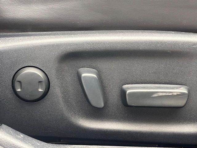 TOYOTA CROWN SEDAN HYBRID 2013 Image 31