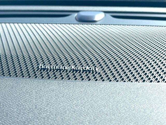 VOLVO V60 2021 Image 31