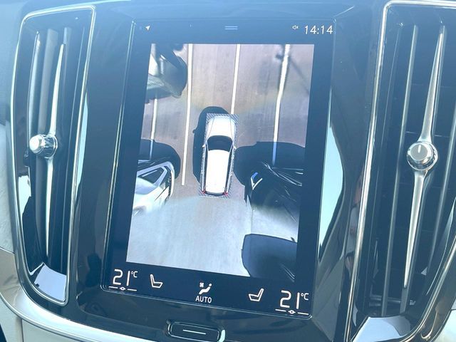 VOLVO V60 2021 Image 31