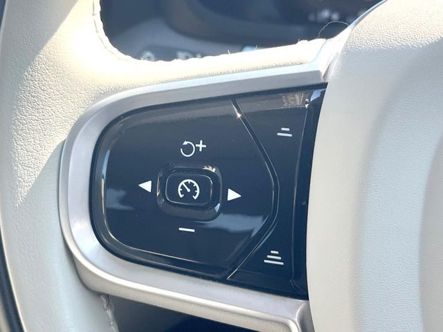 VOLVO V60 2021 Image 31