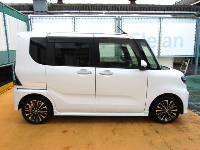 DAIHATSU TANTO CUSTOM 2020 Image 31