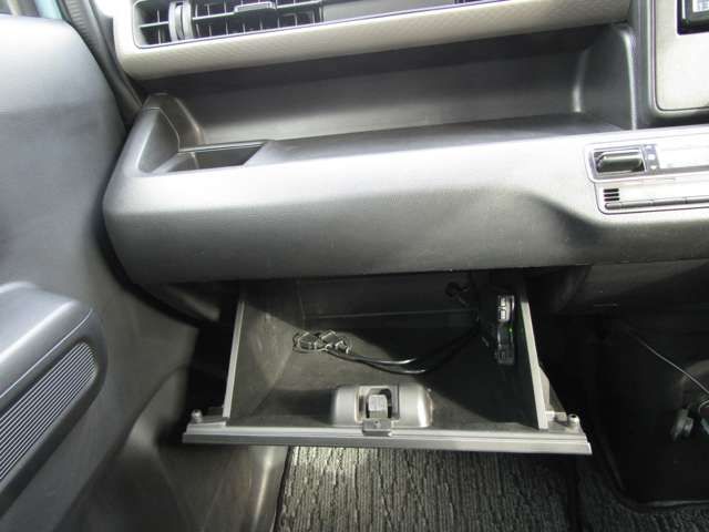 SUZUKI WAGON R 2021 Image 31