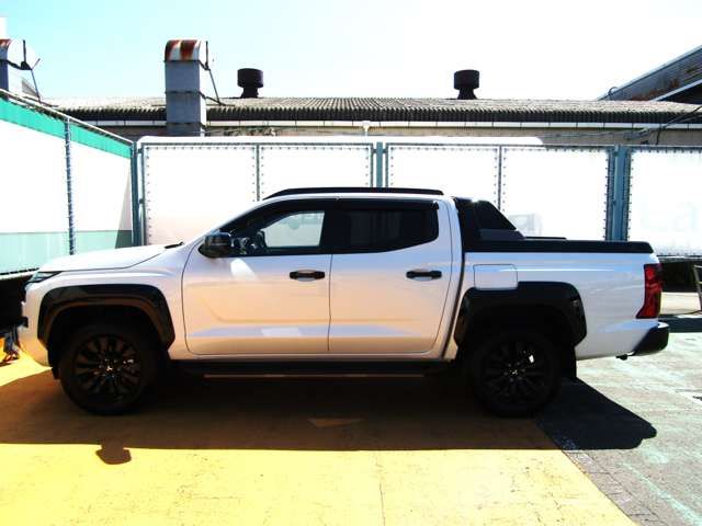 MITSUBISHI TRITON 2024 Image 31