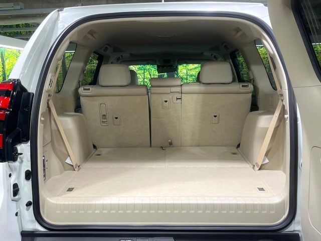 TOYOTA LANDCRUISER PRADO 2023 Image 31