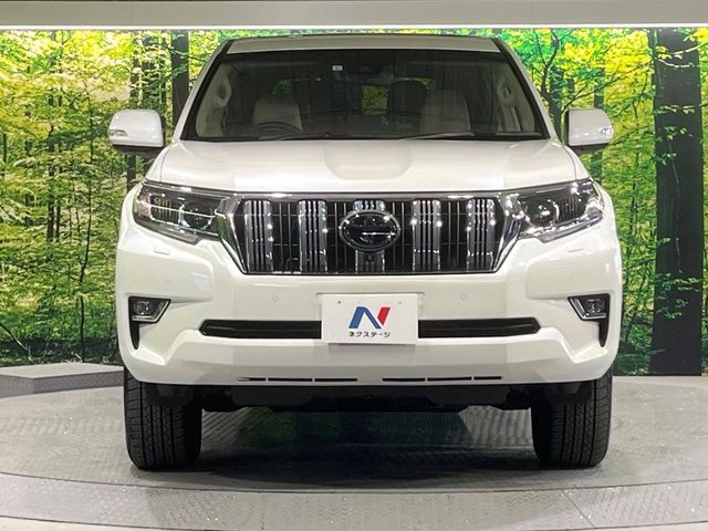TOYOTA LANDCRUISER PRADO 2023 Image 31