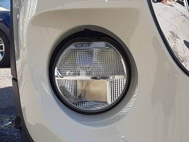 BMW MINI COOPER D 5DOOR 2019 Image 31